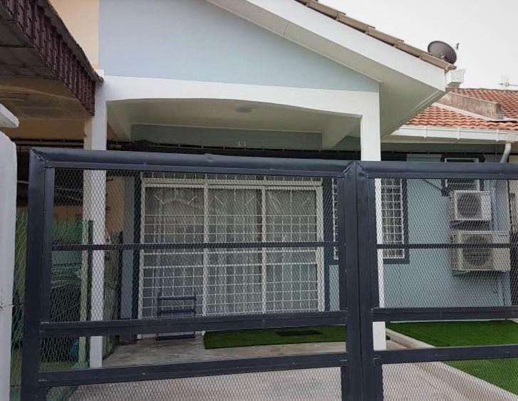 The Serene Homestay, Port Dickson Zewnętrze zdjęcie